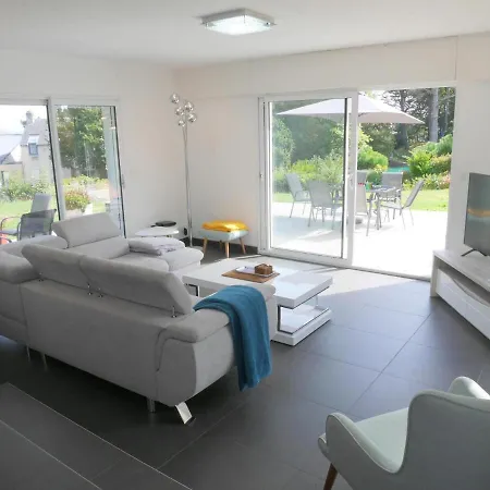 Tatil Evi Comfortable Holiday With Partial Sea Views, Douarnenez-treboul