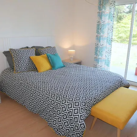 Comfortable Holiday With Partial Sea Views, Douarnenez-treboul Tatil Evi *